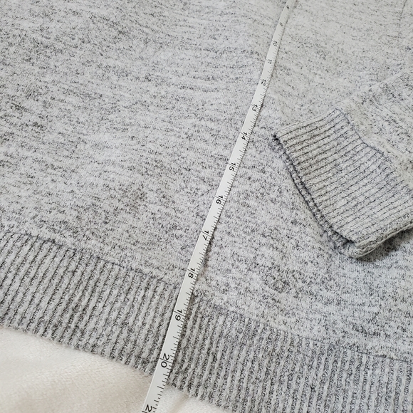 NWOT Gap Soft Spin Cropped Hoodie Size LP - Picture 13 of 13
